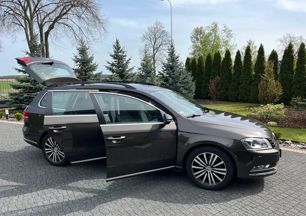 Volkswagen Passat cena 41500 przebieg: 218500, rok produkcji 2014 z Jarocin małe 67